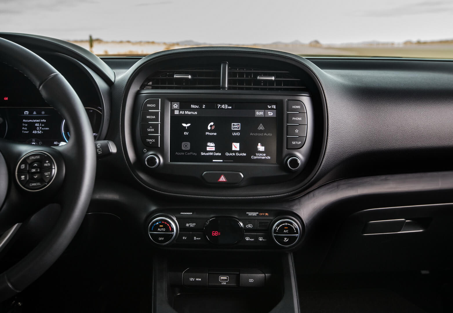 Мультимедийная система с 10-дюймовым сенсорным дисплеем Kia Soul EV 2020 Мультимедийная система с 10-дюймовым сенсорным дисплеем Kia Soul EV 2020